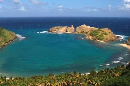 Aux Iles D'Amour Terre-De-Haut Luaran gambar